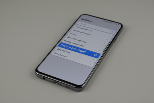 Factory Reset Your Samsung Phone: Step-by-Step Guide

        
        
        <div class=